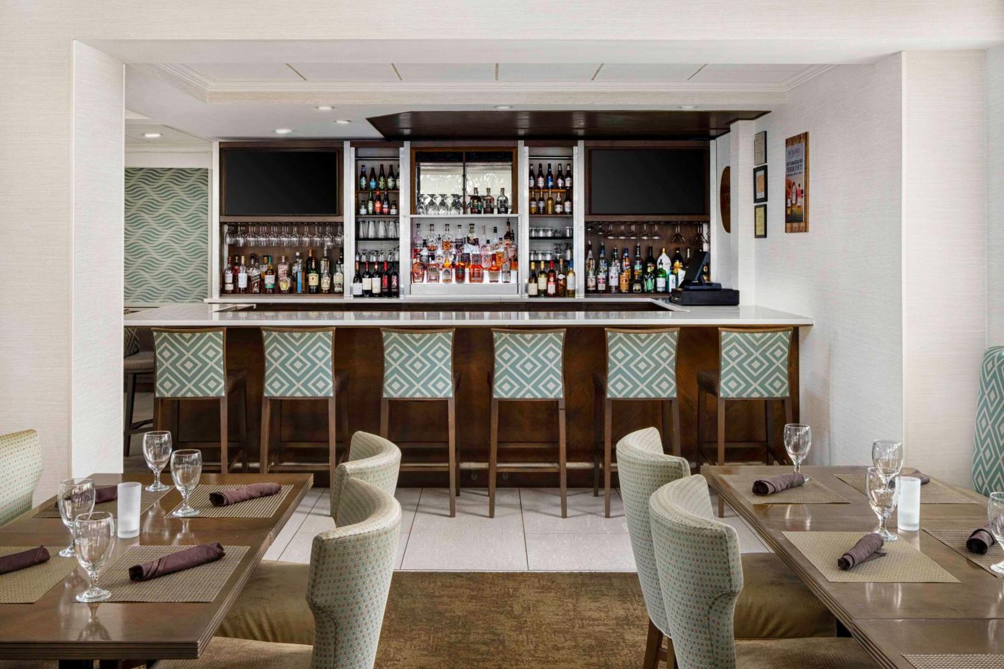 Hilton Garden Inn Kent Island Marina Grasonville Bagian luar foto